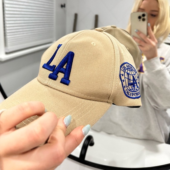 URBAN OUTFITTERS NEW LA hat - Picture 3 of 7